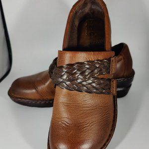 b.o.c.. Born Concepts Brown Distressed Leather Braided Nurse Utility Clogs Sz 8